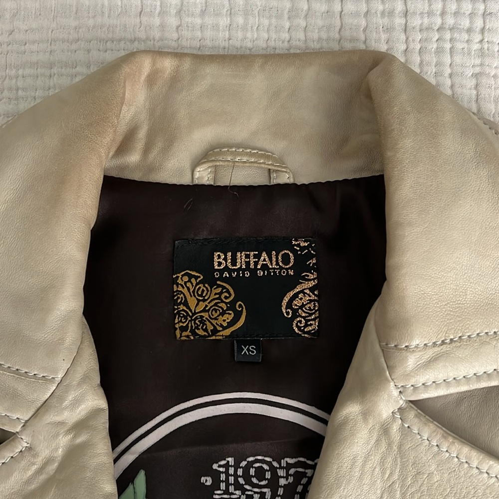 Buffalo Creme Leather Jacket - image 7